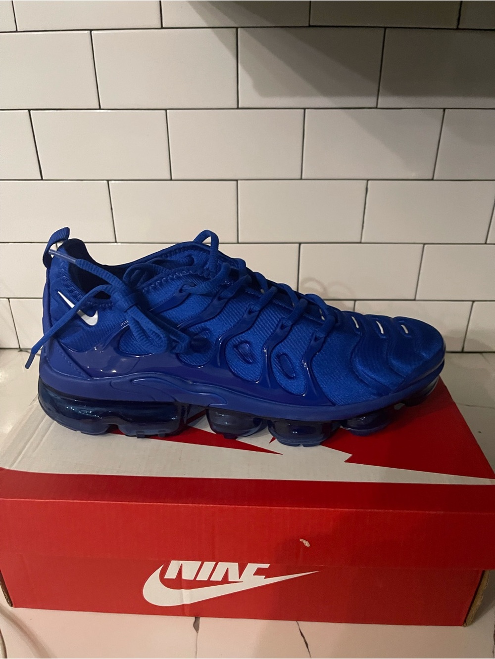 Mens Vapor Max Plus Size 9.